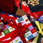 忘年会のクリスマスプレゼントの景品には何がいい?