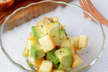 国産チーズをじっくり燻す「スモークチーズ」が愛される理由